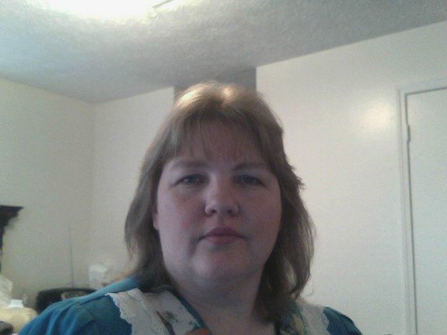 Aleshia Vaughan's album, Profile Pictures