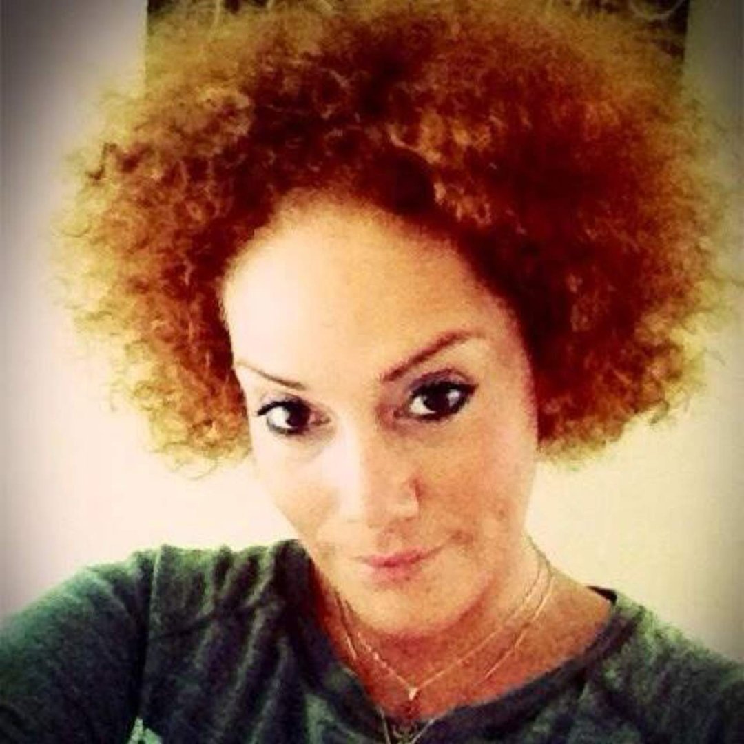 Amber Betts' album, Profile Pictures