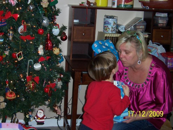 Debbie Hill's album, Christmas 2009