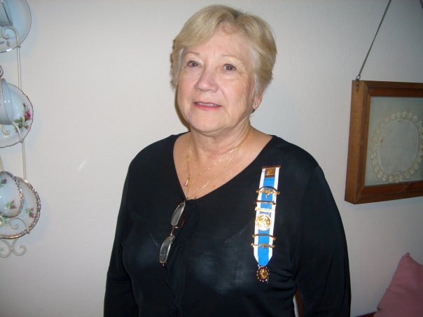 Barbara Elrod's album, Profile Pictures