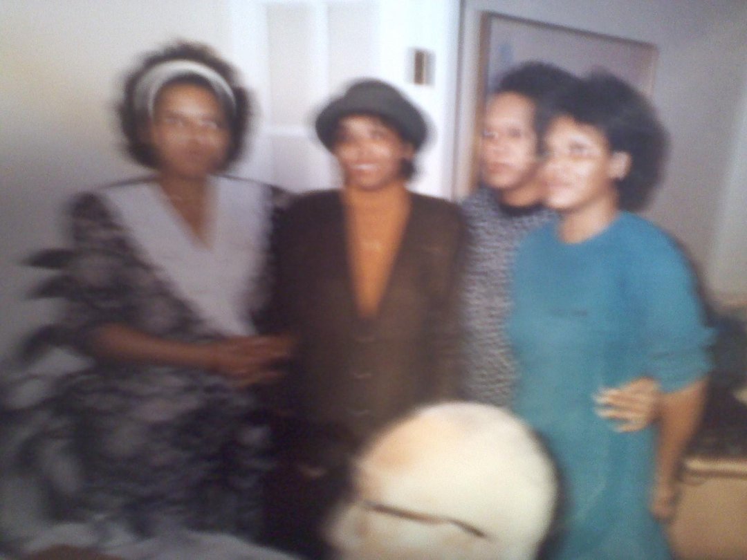 Doris Banks' album, Profile Pictures