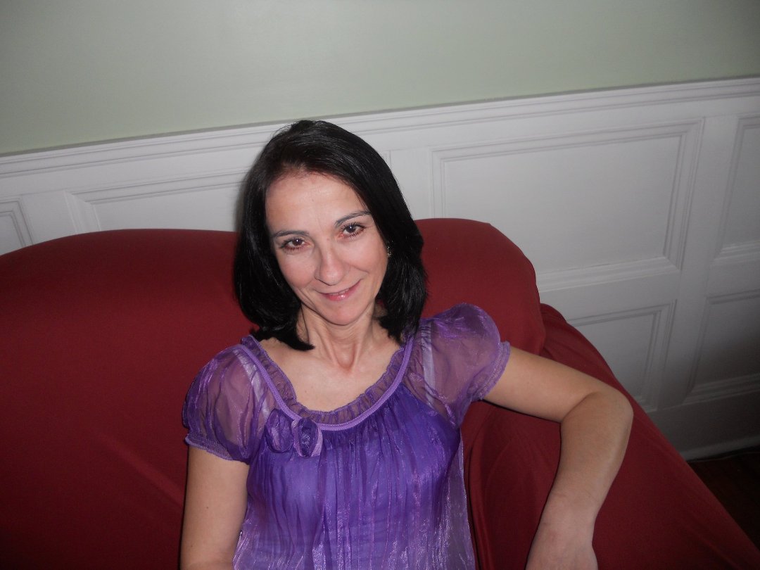Lisa Caputo-Cuccurese's album, Profile Pictures