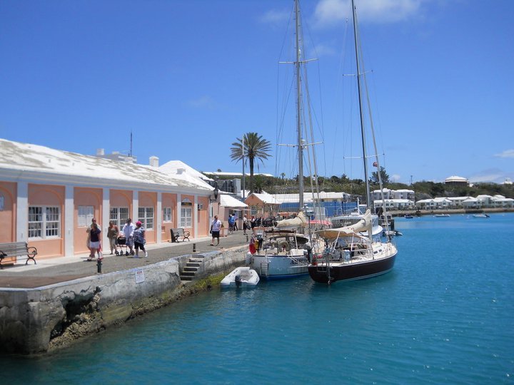 Tracy Robertson's album, Bermuda 2011