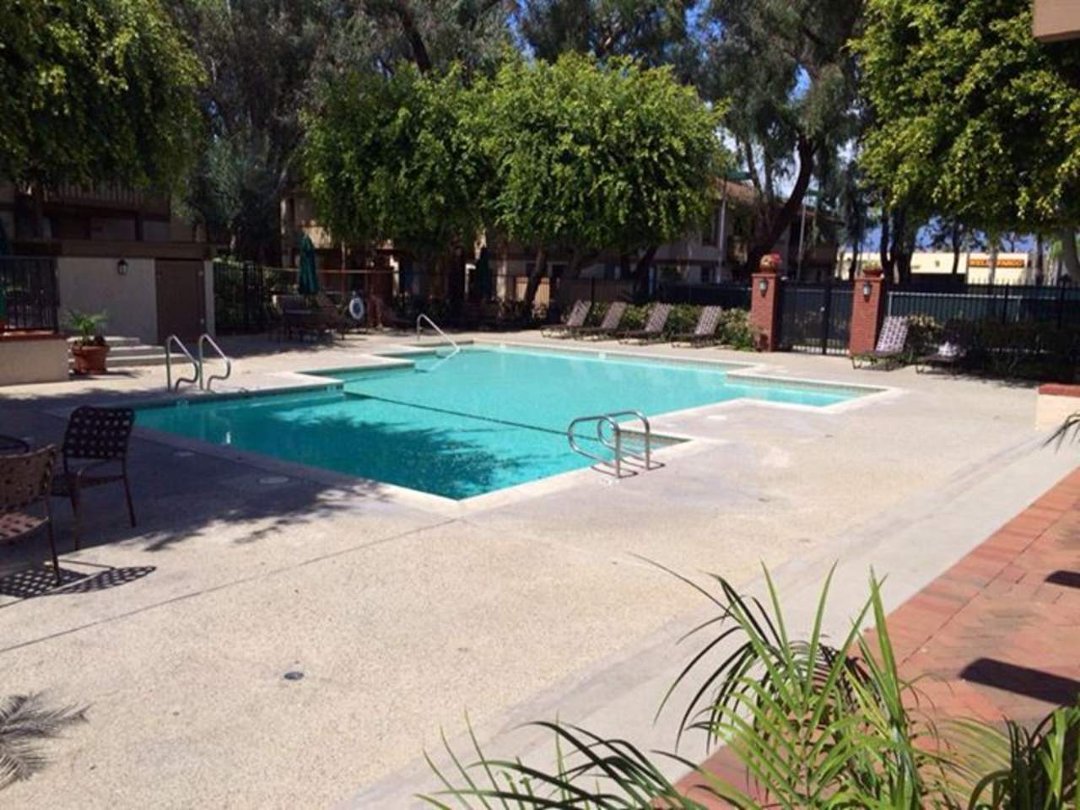 Coryn Mac Dougall's album, Mobile Uploads