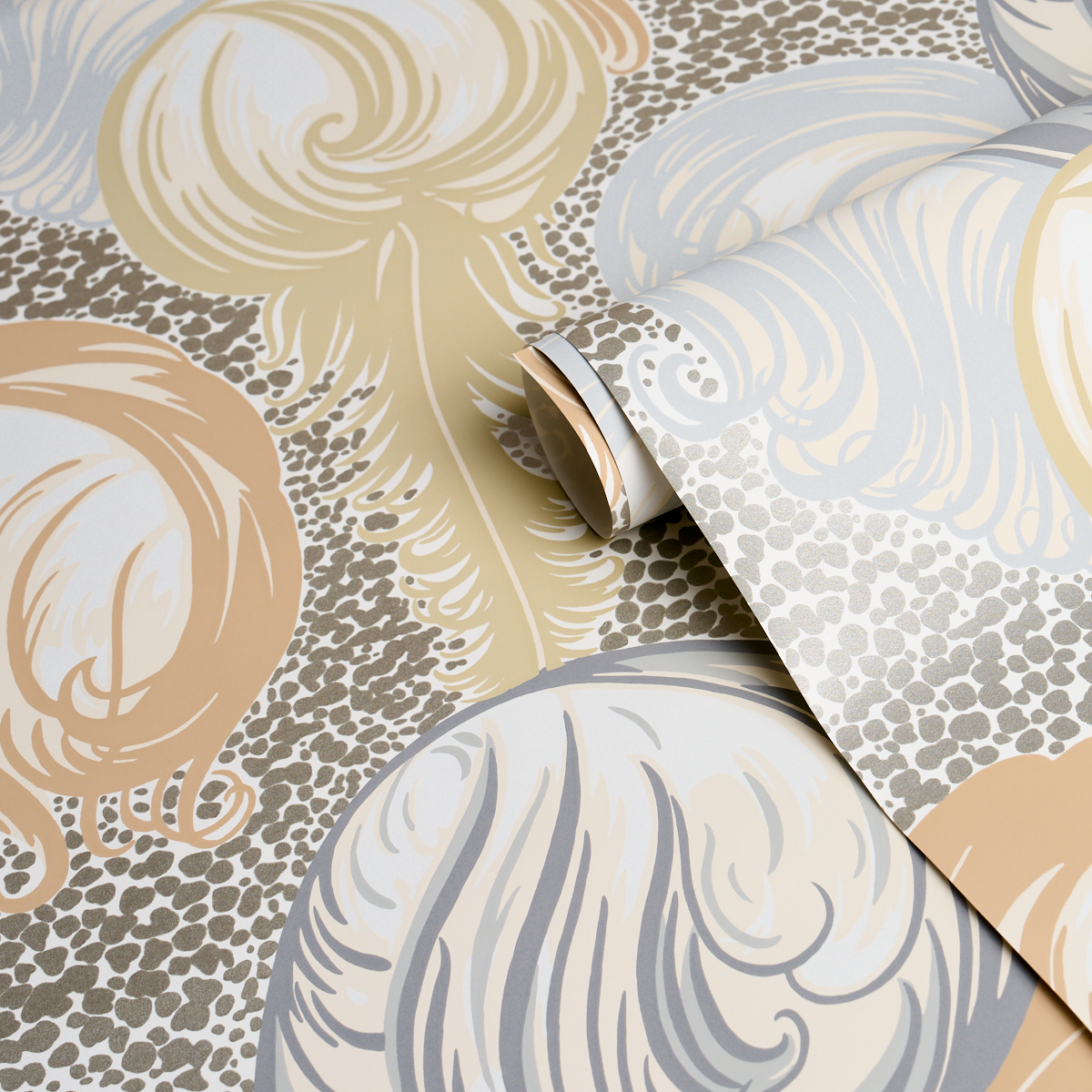 PLUMES gallery 3