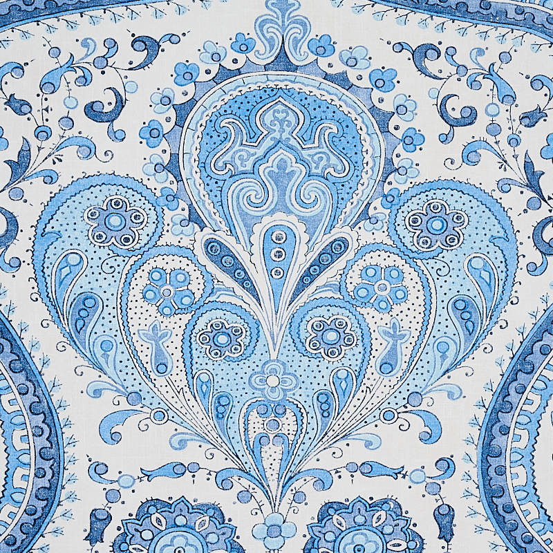 PAISLEY COURT gallery 2