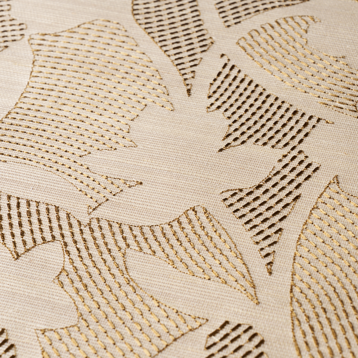 KANTHA EMBROIDERED FLOWER SISAL gallery 3