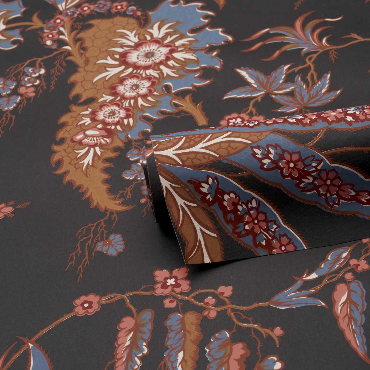 APOLLINE BOTANICAL gallery 3