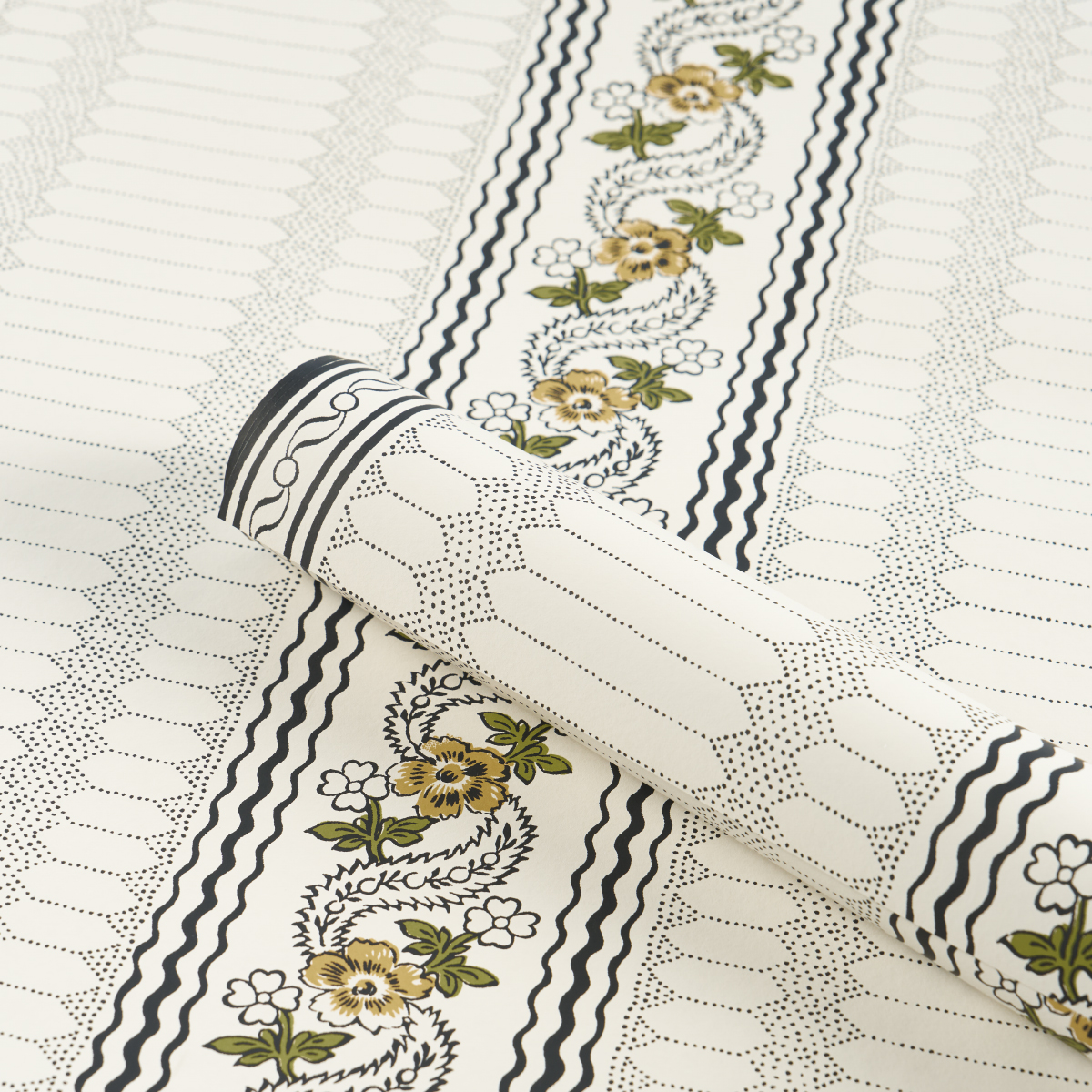 Serena Stripe gallery 3