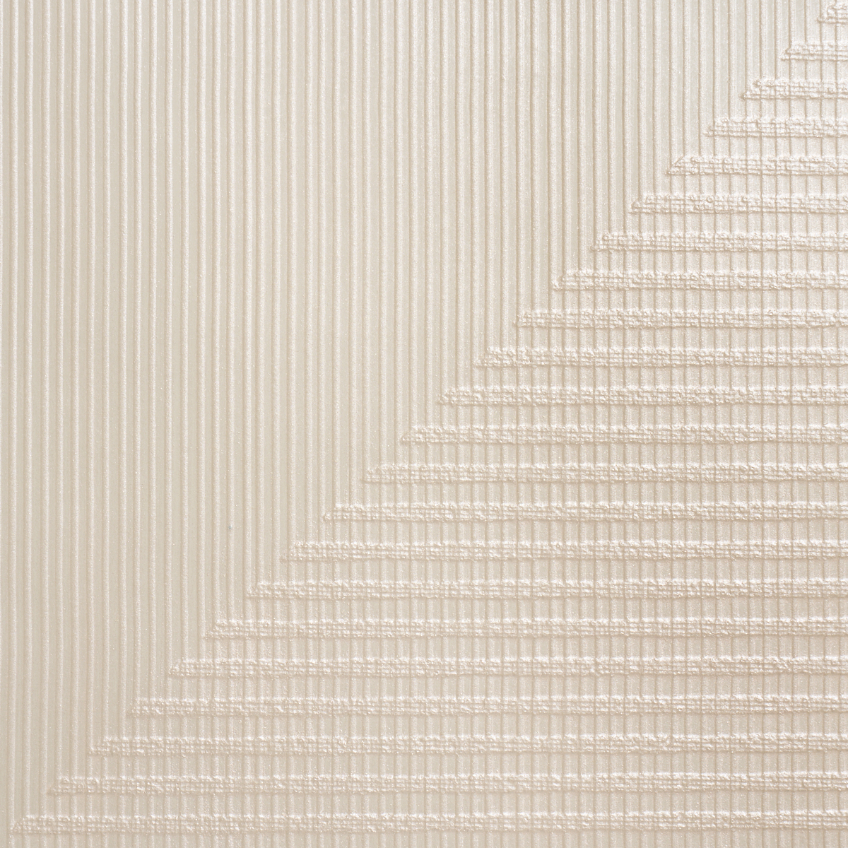 Hand Combed Triangles — PEARLESCENT