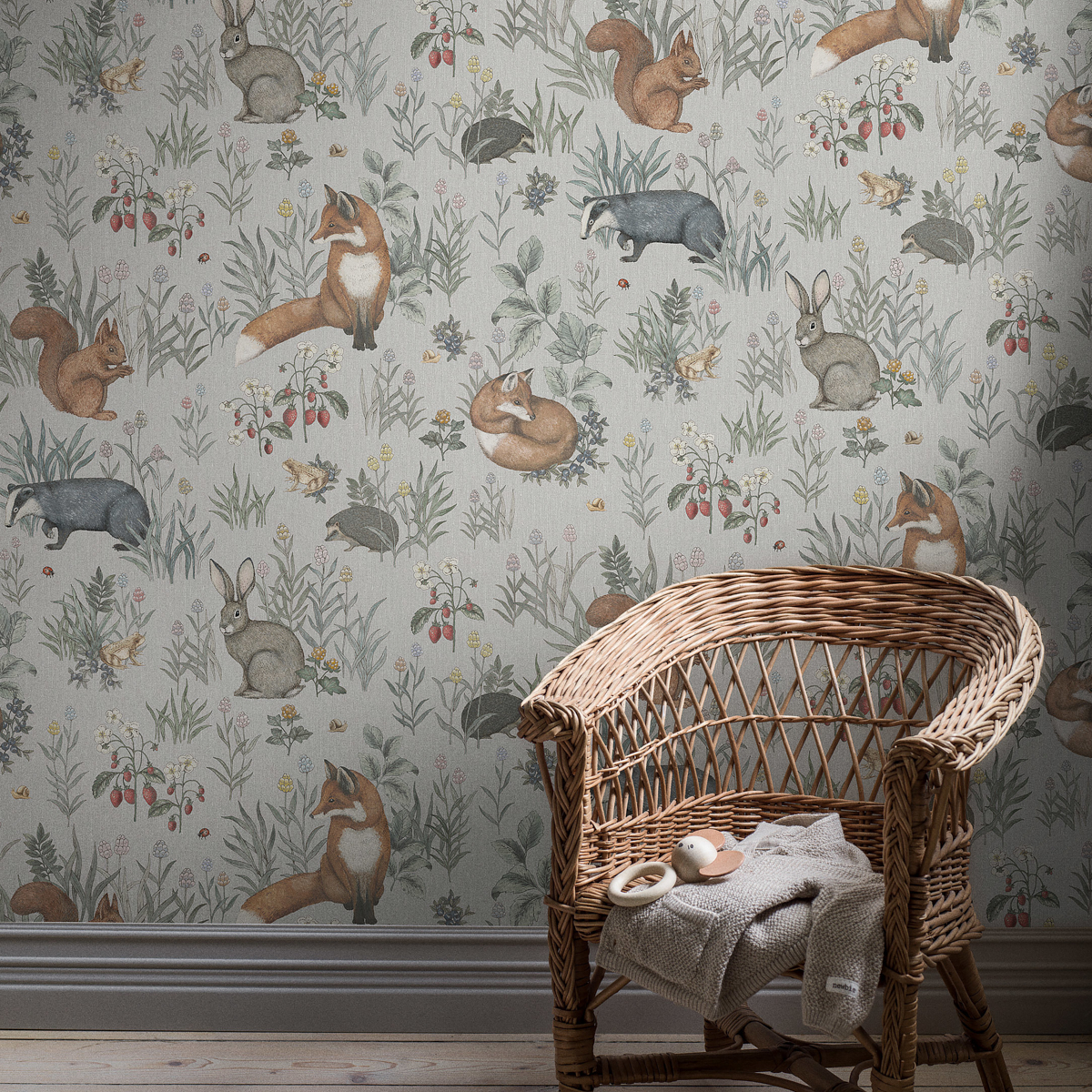 FOREST FRIENDS MURAL gallery 2
