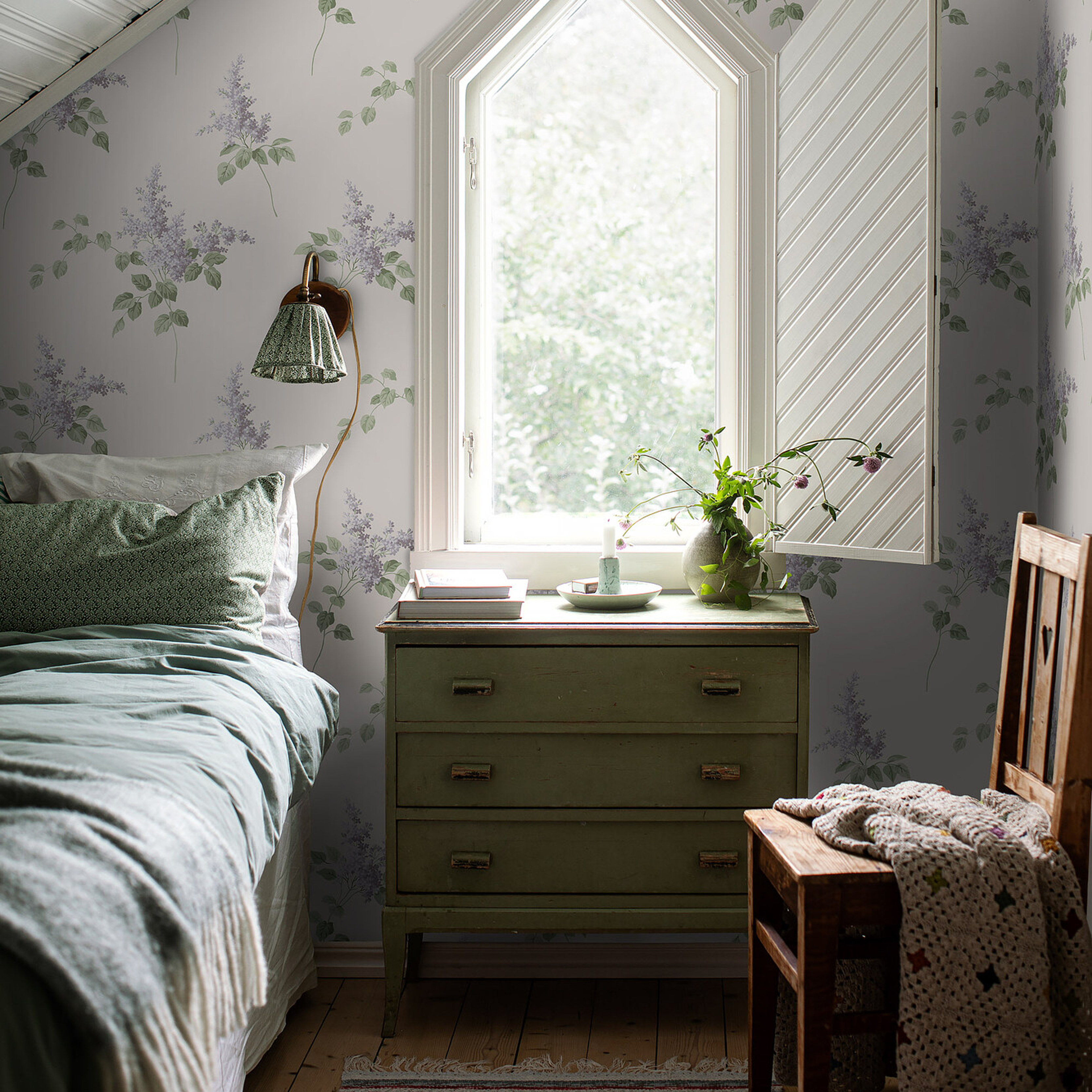 LILACS gallery 2