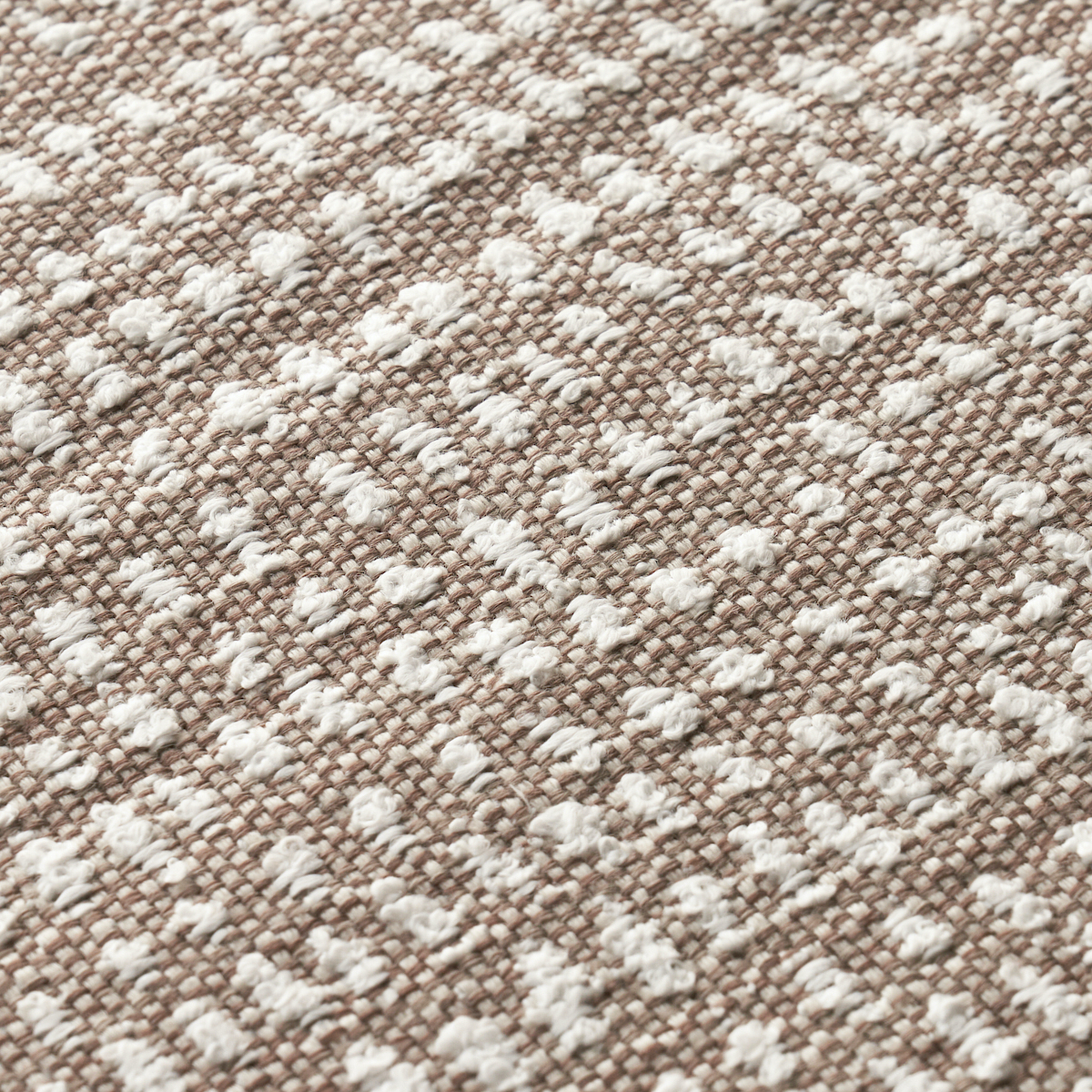 Oscar（dots） Oscar Indoor/Outdoor - White Fabrics | Schumacher