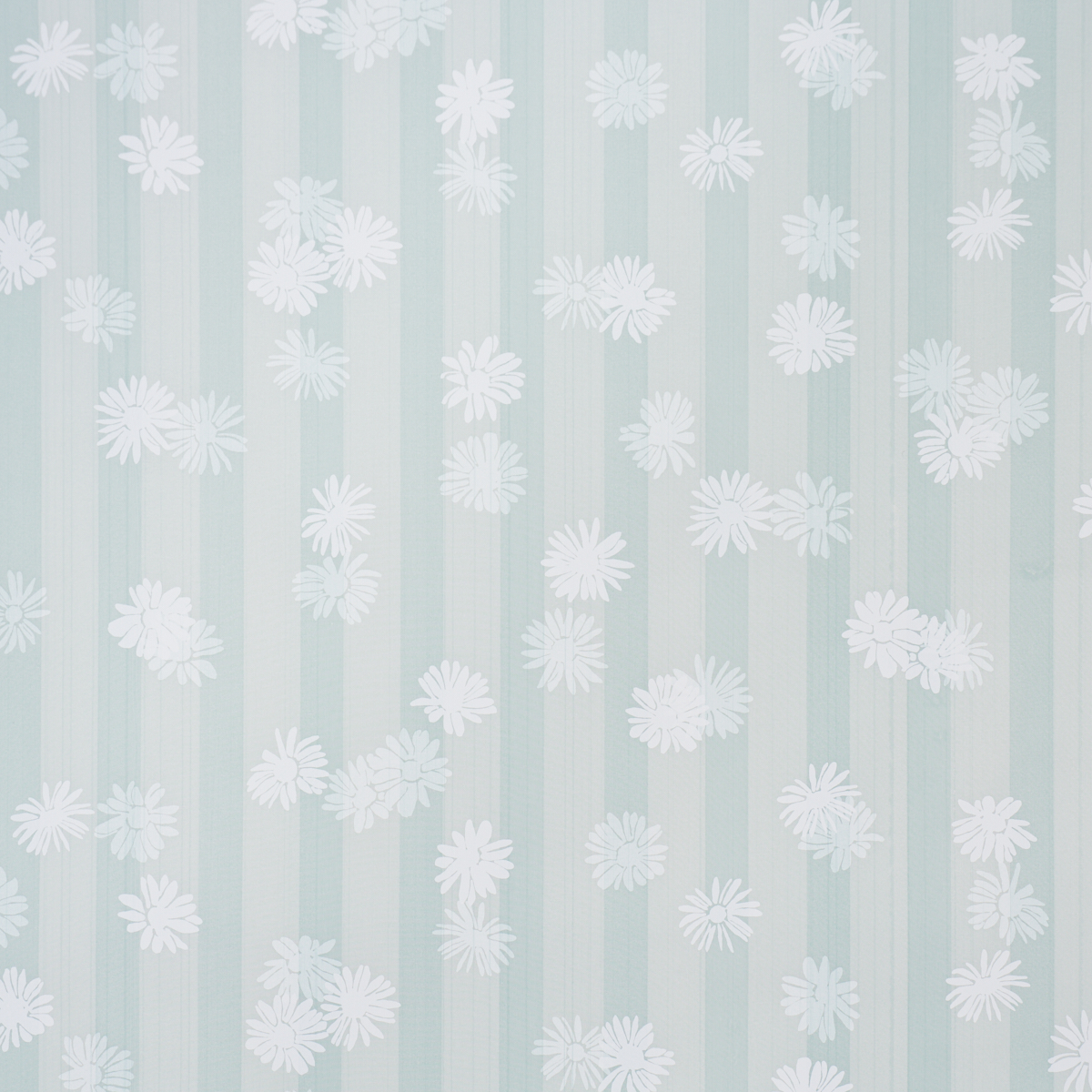 Jackie's Daisy - Harbor Haze Fabrics | Schumacher