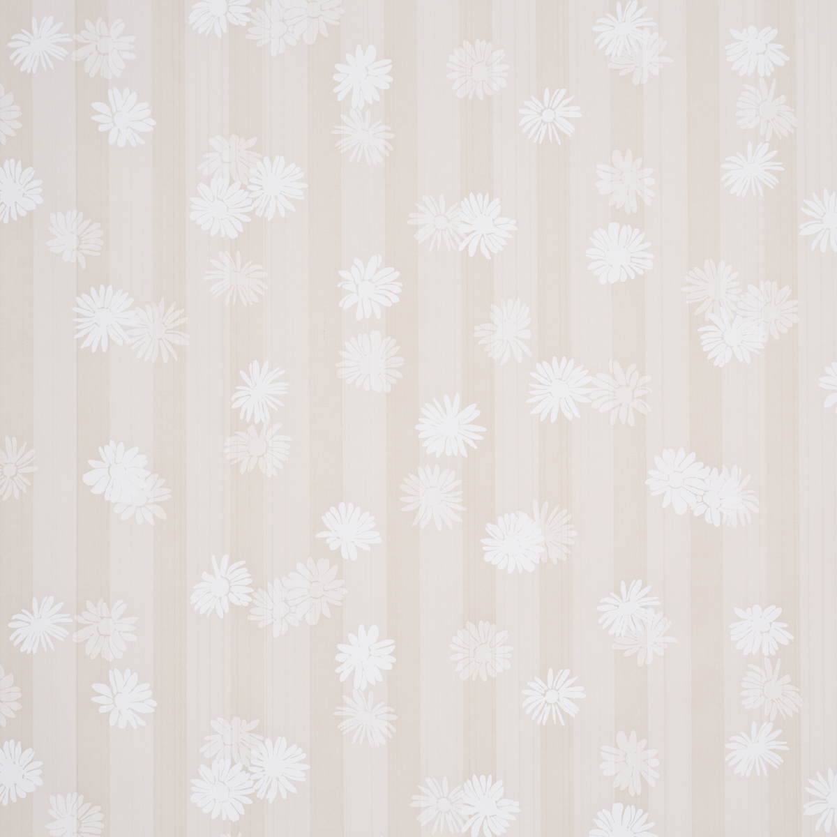 JACKIE'S DAISY STONE readily available fabric