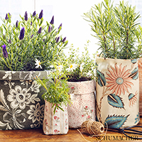 Cassis Floral - Rouge Fabrics | Schumacher