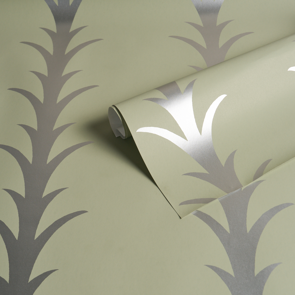 Acanthus Stripe