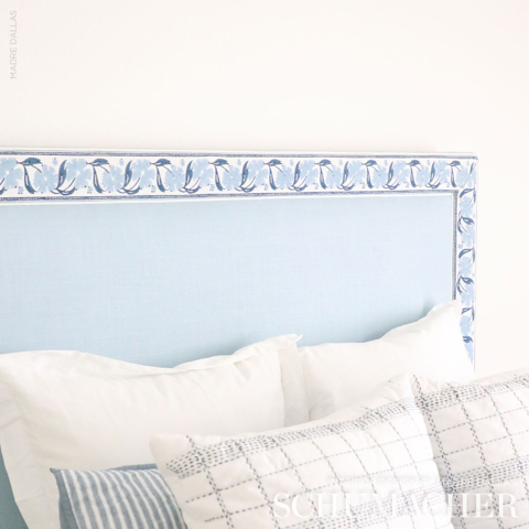 Adra Hand Blocked Tape