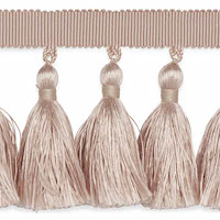 Valentin Silk Tassel
