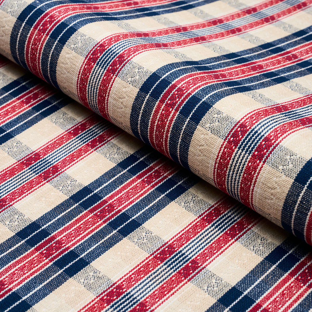 Fonda Hand Woven Plaid