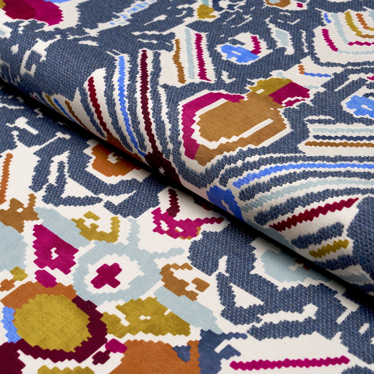 Reversible Digital Damask