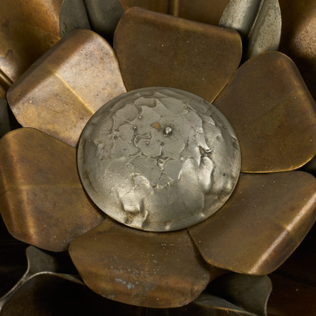 Vintage Flower Wall Lamp