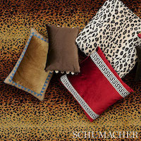 Sophia Velvet Pillow