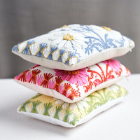 Marguerite Embroidery Pillow A