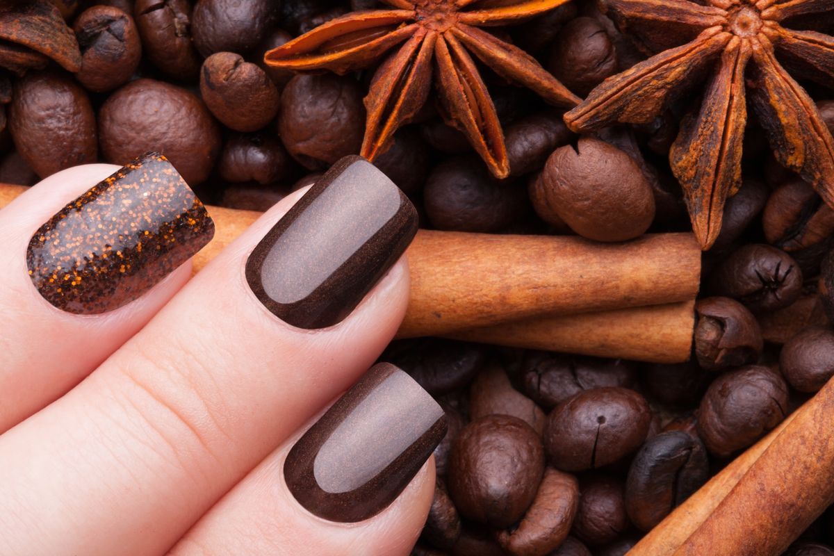Spring Nail Tips | Shimmery Rusty Brown Shimmery Rusty Brown