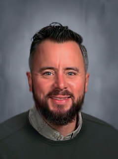 Headshot of Kyle Hintze