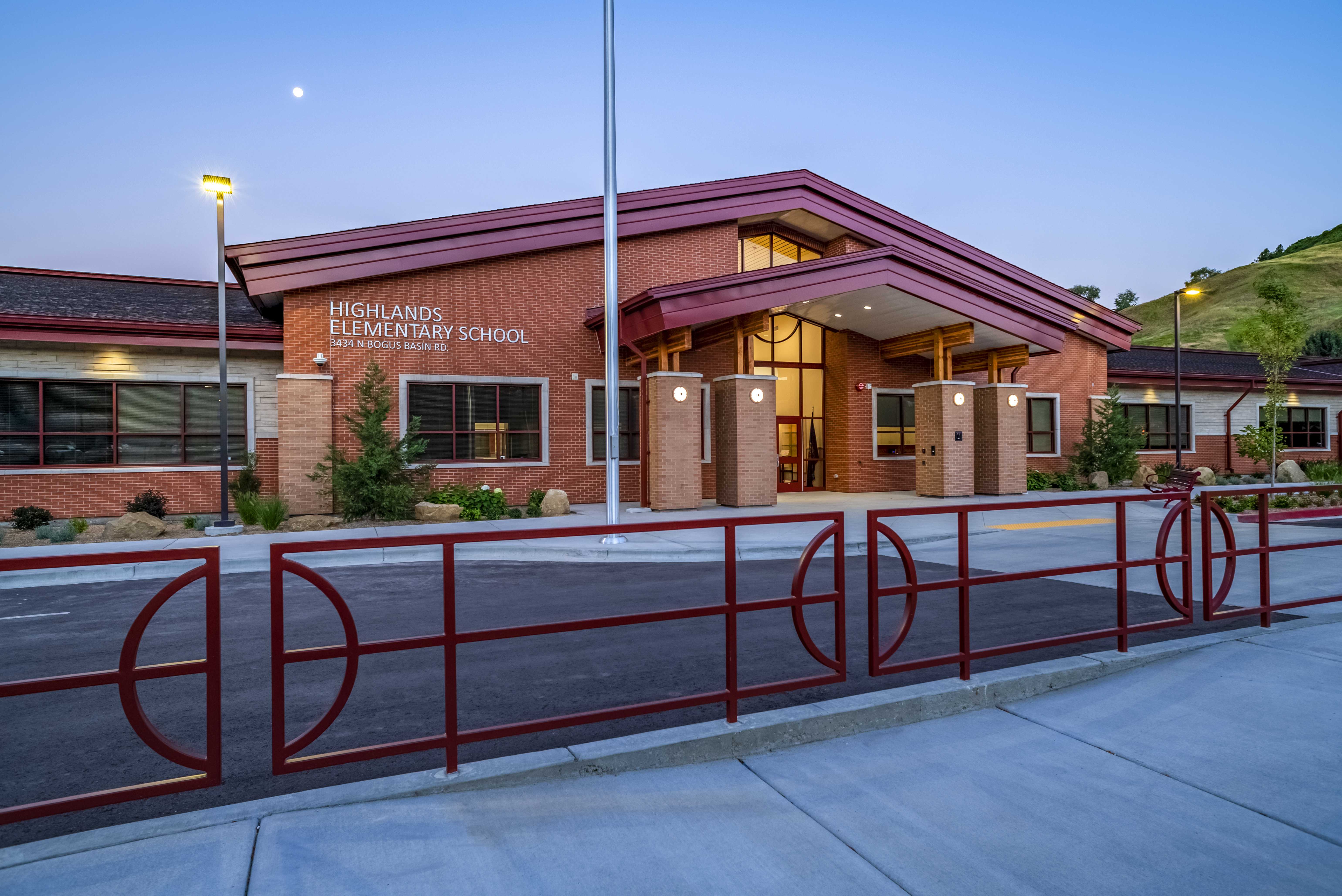 Highlands Elementary School 2019