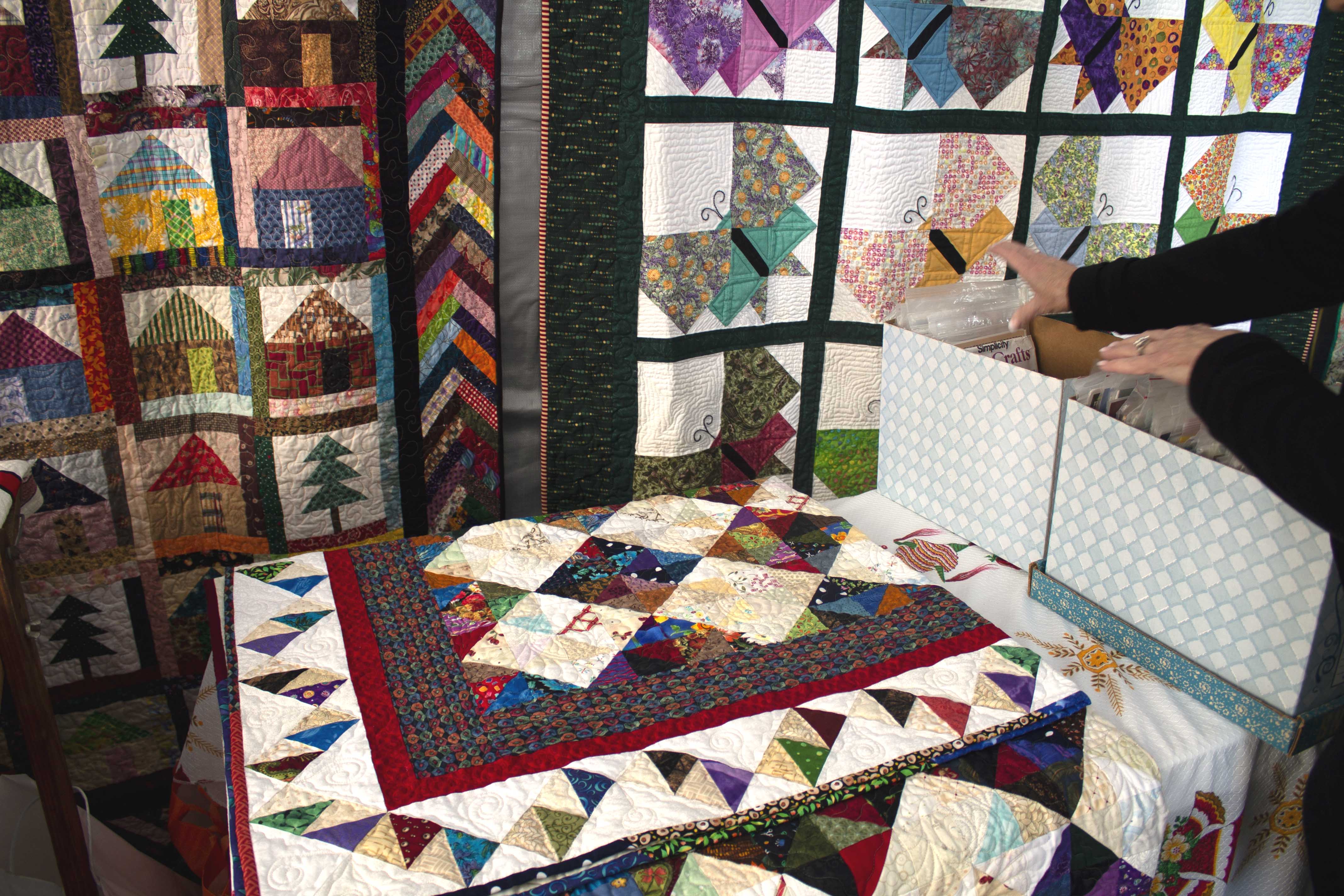 Livingston Specialty Merchants' Guild Livingston Piecemakers Quilt Guild