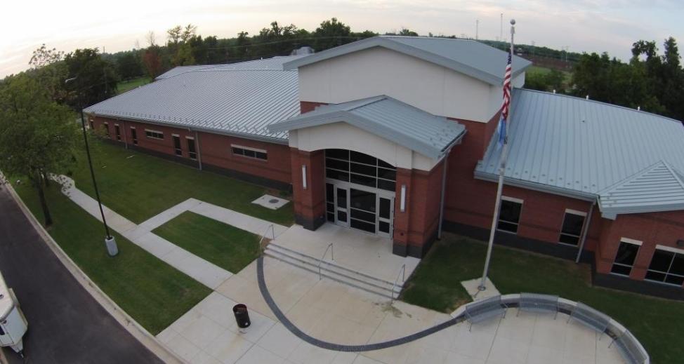 Hugo High School Home