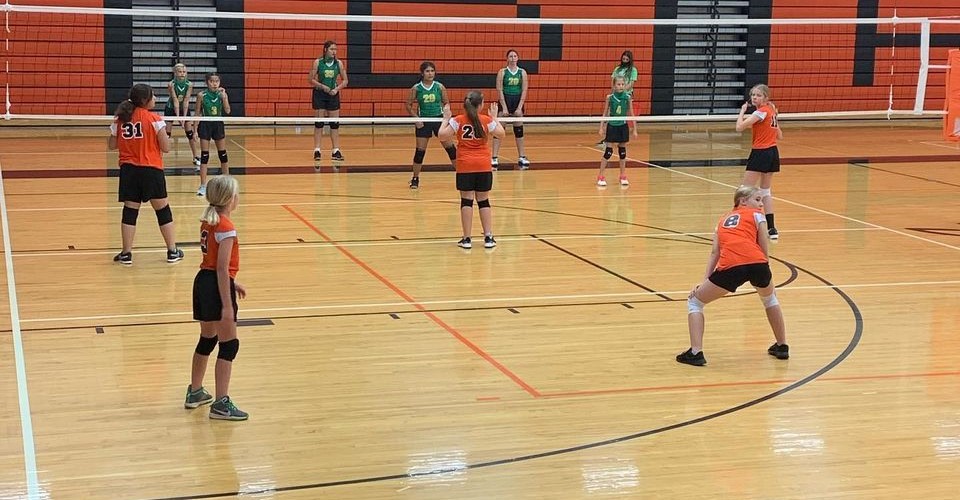USD 482 Dighton Public Schools DJH Girls Volleyball