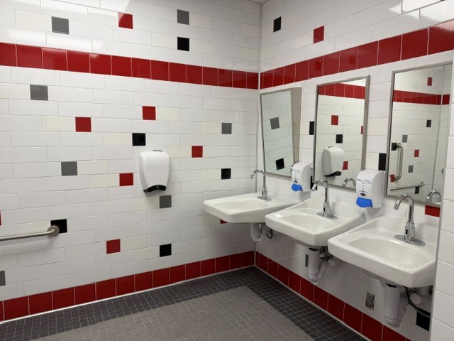 es bathrooms