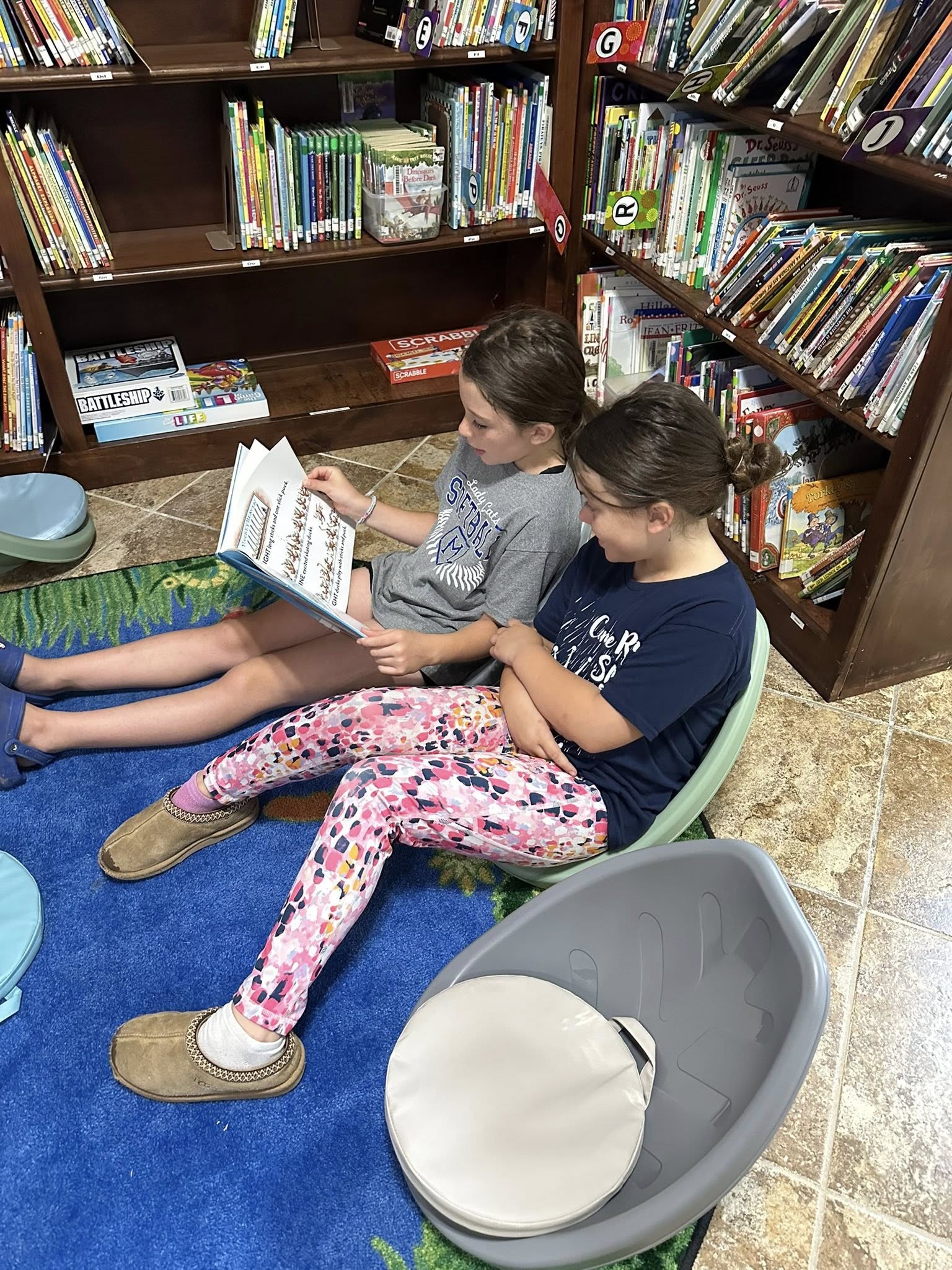 students reading