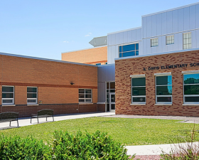The front entrance of Davis elementary school