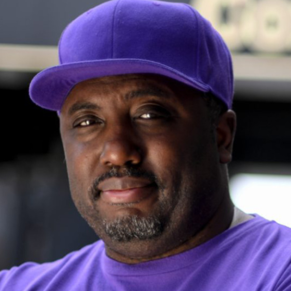 Louis Johnson Headshot