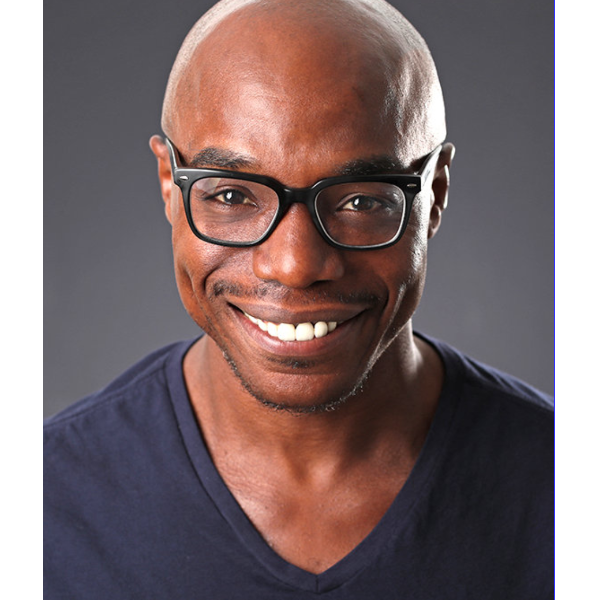 Kyle Grooms Headshot