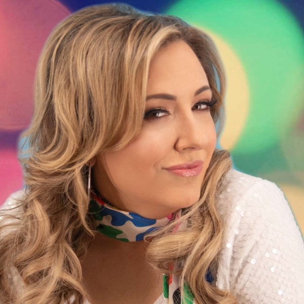 Helen Keaney Headshot