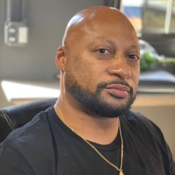 Ellis Wynne Headshot