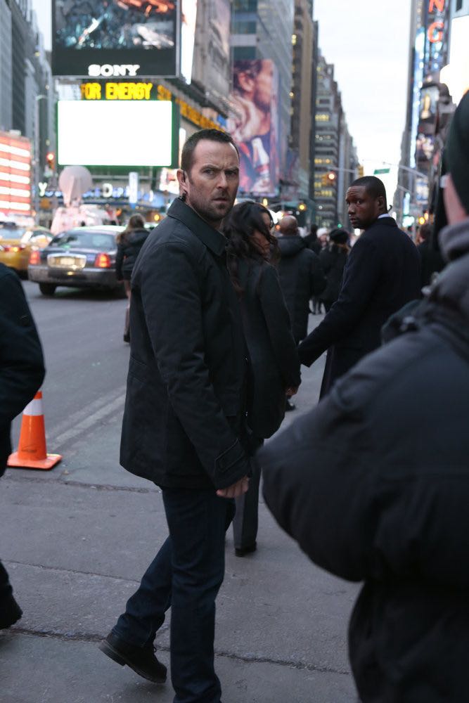 BLINDSPOT -- "Any Wounded Thief" Episode 116 -- Pictured: Sullivan Stapleton as Kurt Weller -- (Photo by: Giovanni Rufino/NBC)