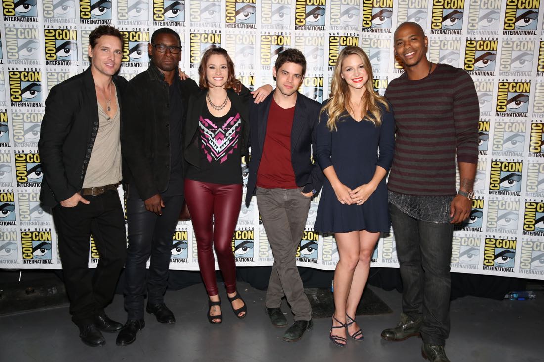 Supergirl Cast Comic Con