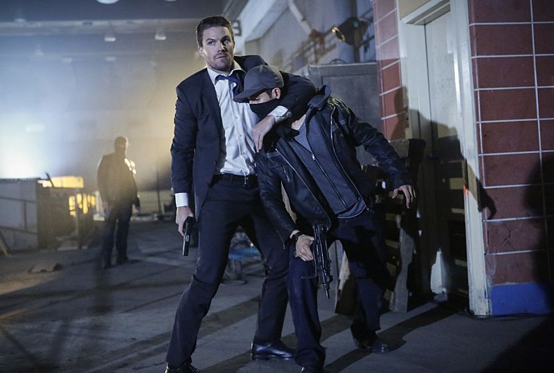 Arrow -- "Legacy" -- Image AR501c_0007b --- Pictured: Stephen Amell as Oliver Queen Arrow -- "Legacy" -- Image AR501c_0007b --- Pictured: Stephen Amell as Oliver Queen -- Photo: Bettina Strauss/The CW -- é 2016 The CW Network, LLC. All Rights Reserved.