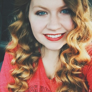 Sarah hamilton. Sarah hamilton. Sarah jane hamilton. Sarah hamilton. Джейн хэмилтон продюсер.