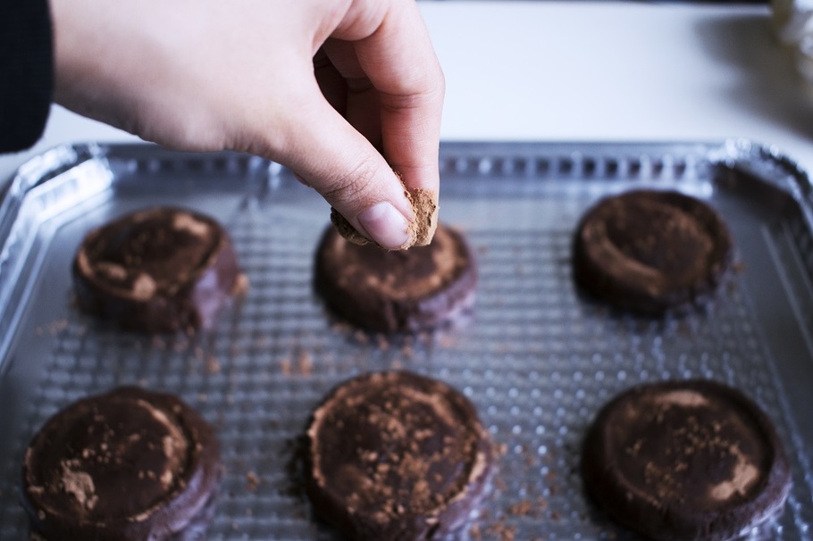 chocolate, candy, sweet, cake, coffee, milk, truffle