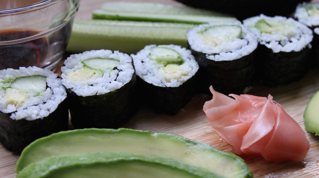 How to Make Homemade Sushi Without a Bamboo Mat