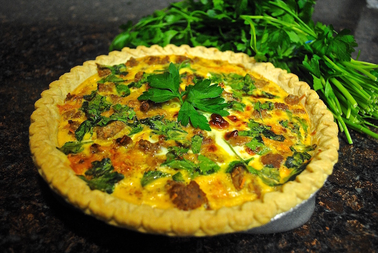 vegetable, cheese, pizza, sauce, meat, tomato