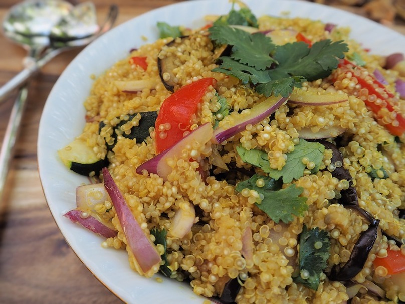 8 Creative Ways to Eat Quinoa If You Haven't Tried It Before