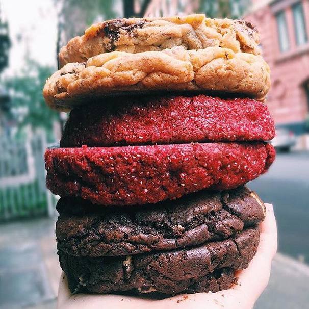 I Tried a HalfPound Cookie at City Cakes in NYC